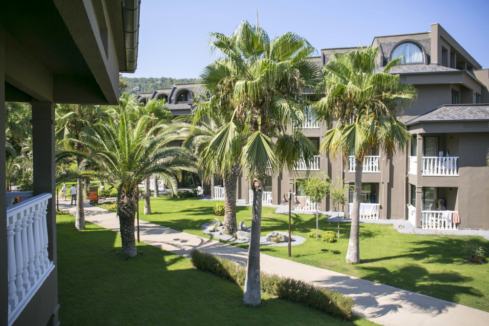 dal travel Sailor's Beach Club