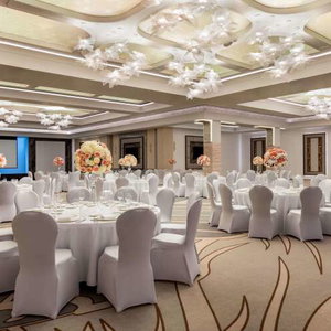 Hotel Ramada By Wyndham Ramnicu Valcea cazare Ramnicu Valcea