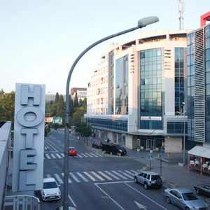 Hotel Hotel Bojatours cazare Podgorica