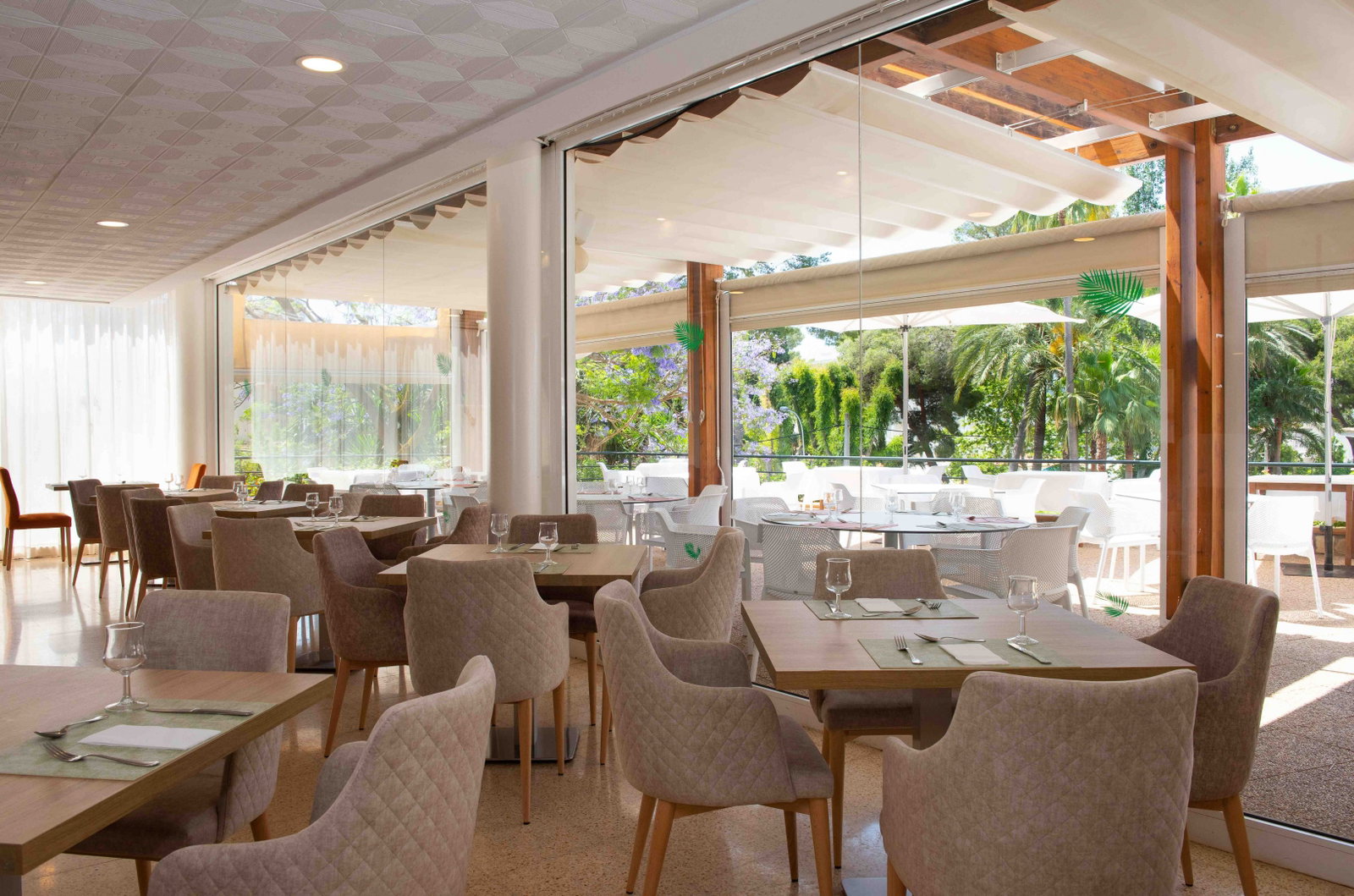dal travel Valentn Grand Park Suite Hotel