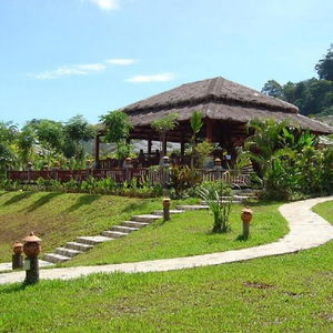 Hotel The Leaf On The Sands cazare Ban Khao Lak