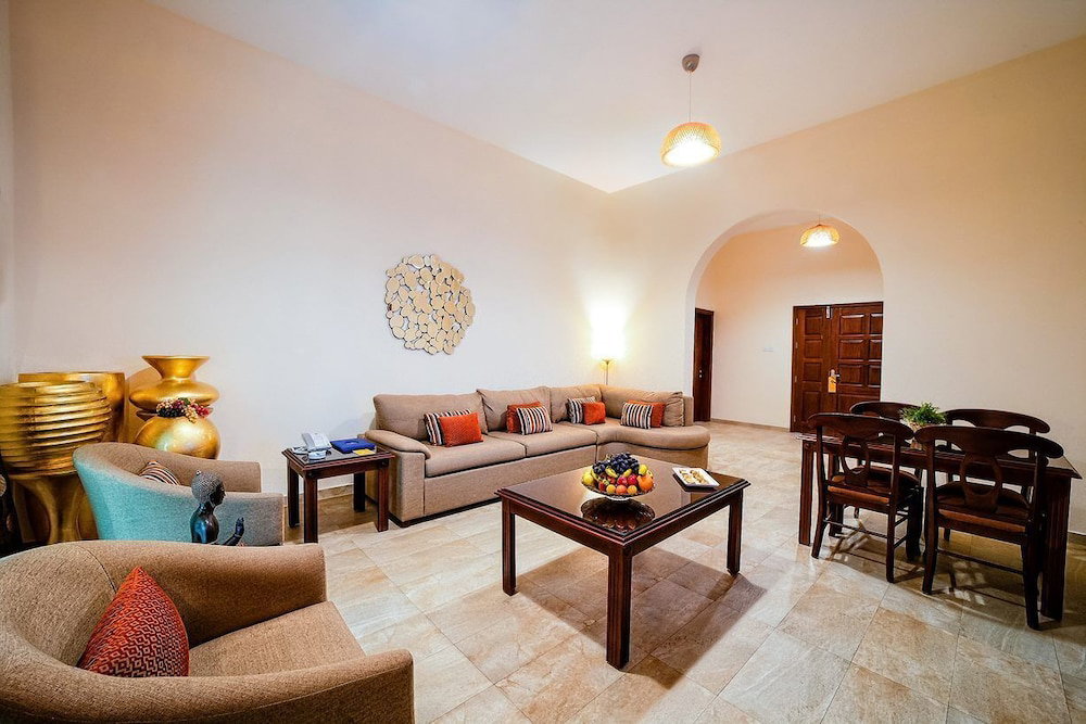 Hotel Umm Al Quwain Beach Hotel