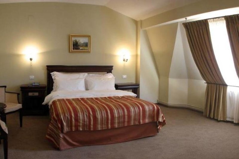 Atrium Hotel Ateneu City Center