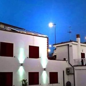 Hotel 14 Leoni cazare Salerno