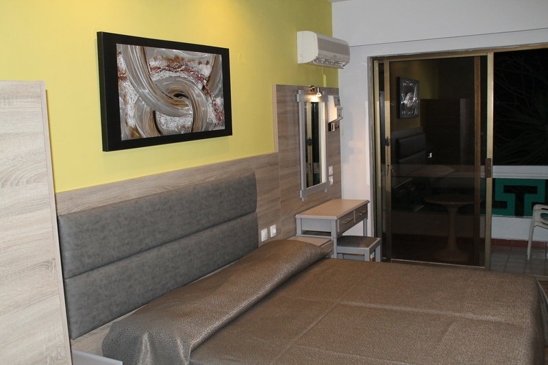 dal travel Melody Studios