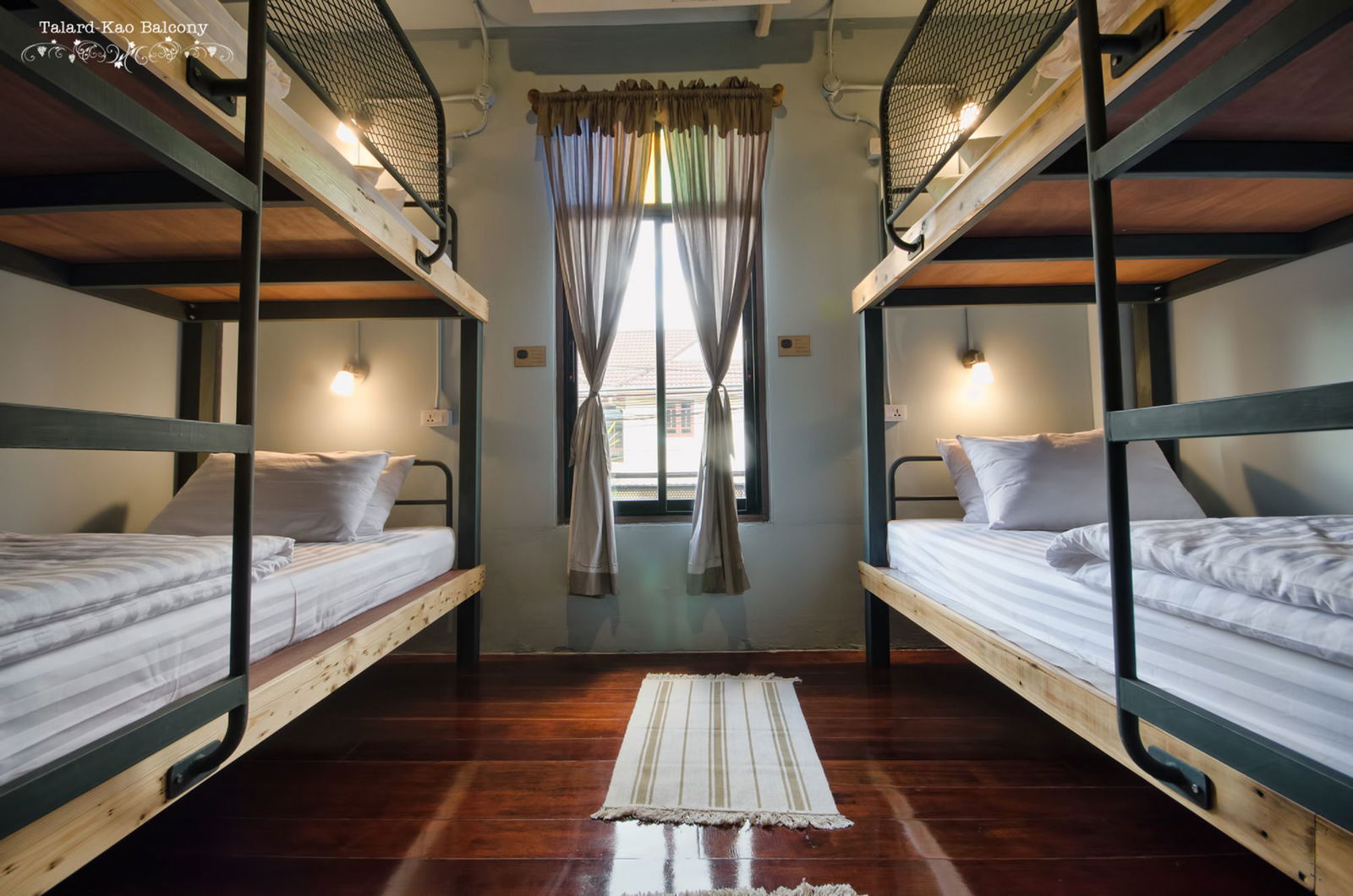 Hotel Talardkao Balcony