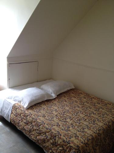 Au Royal Mad Hotel