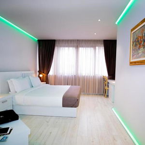 Hotel Metro Hotel Tirana cazare Tirana