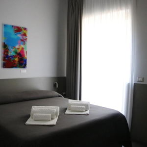 Hotel Cloister Inn cazare Napoli