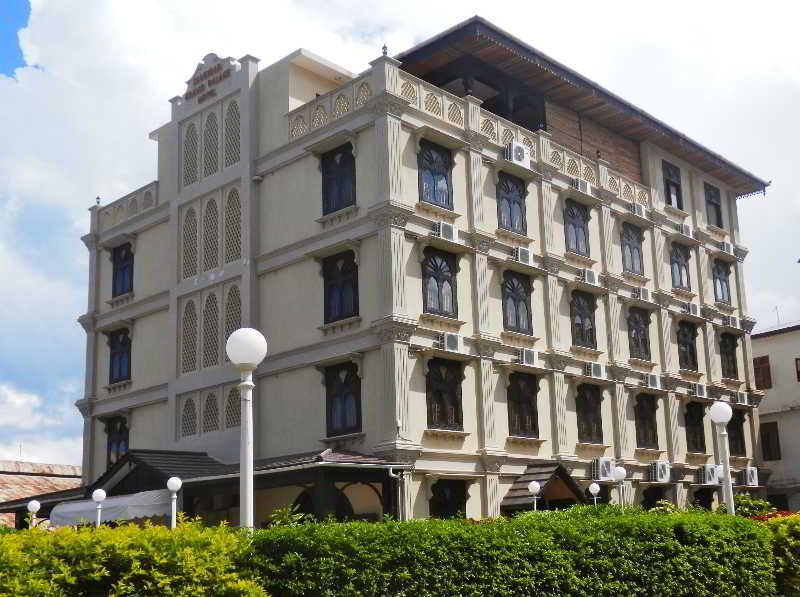 Golden Tulip Stonetown Boutique