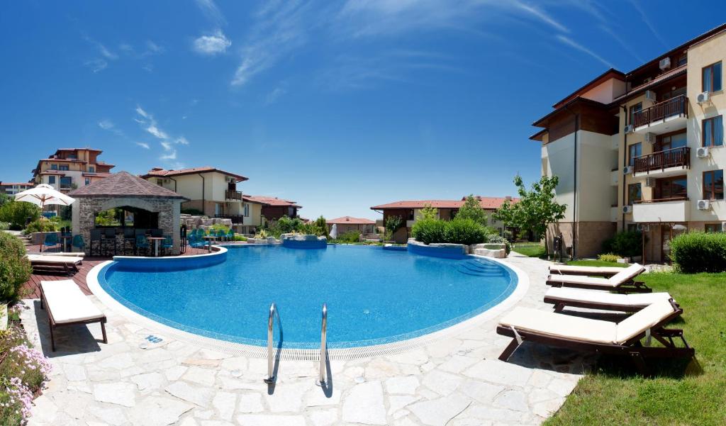 Nessebar Fort Club