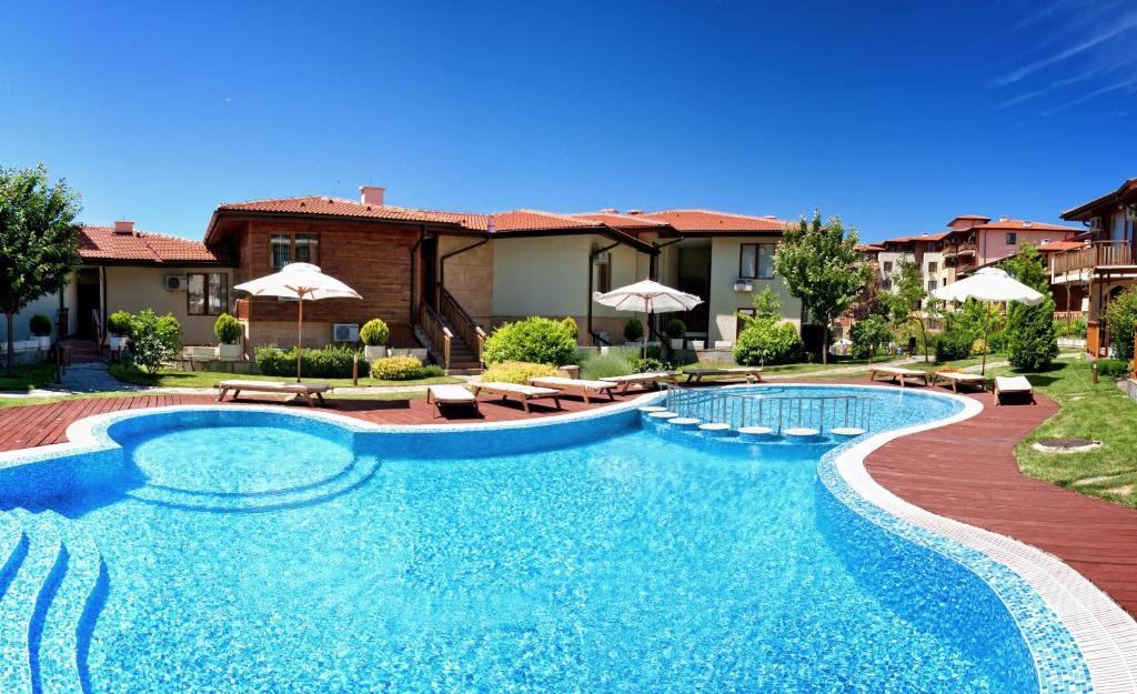 Nessebar Fort Club