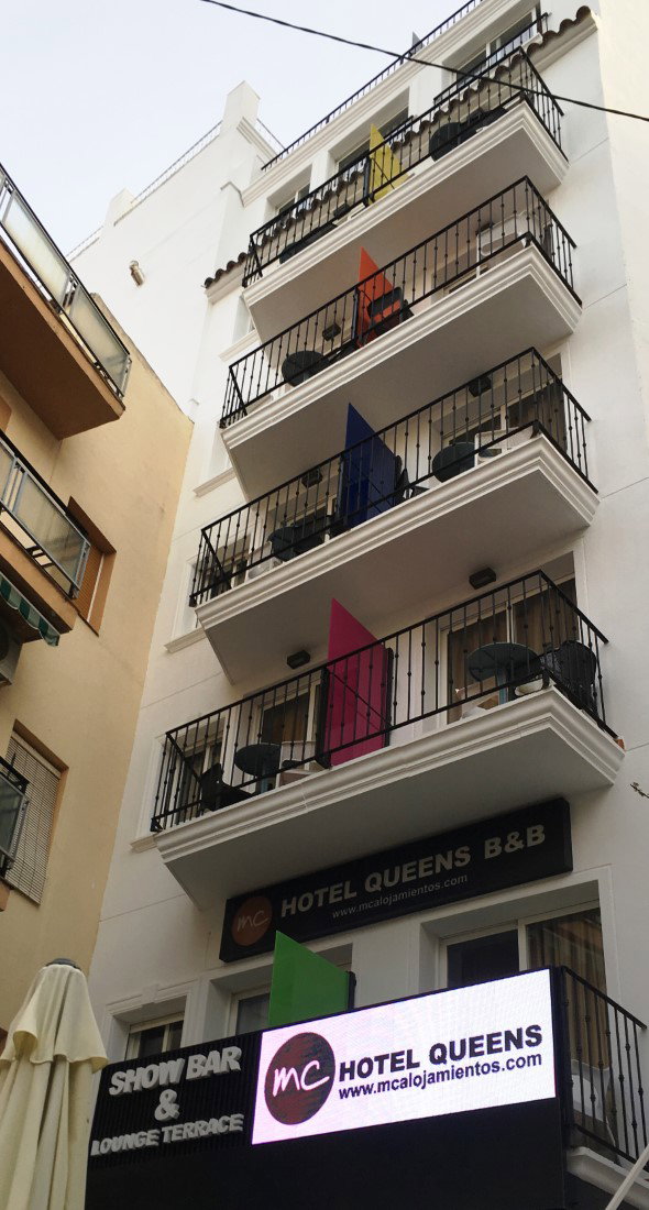 Hotel Queens