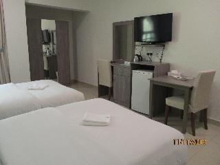 Hotel Sovereign Hotel