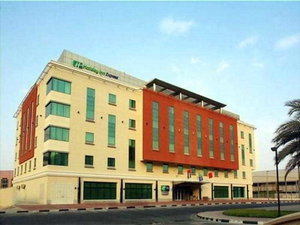 Hotel Holiday Inn Express Dubai Safa Park cazare Dubai