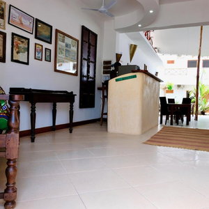 Hotel 27 Cafe Zanzibar Airport cazare Zanzibar