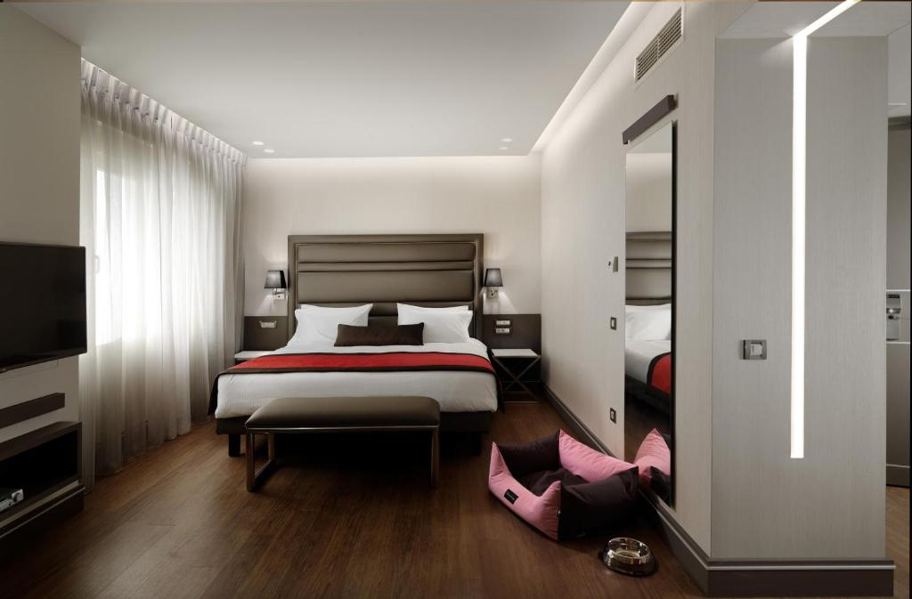 dal travel Holiday Suites