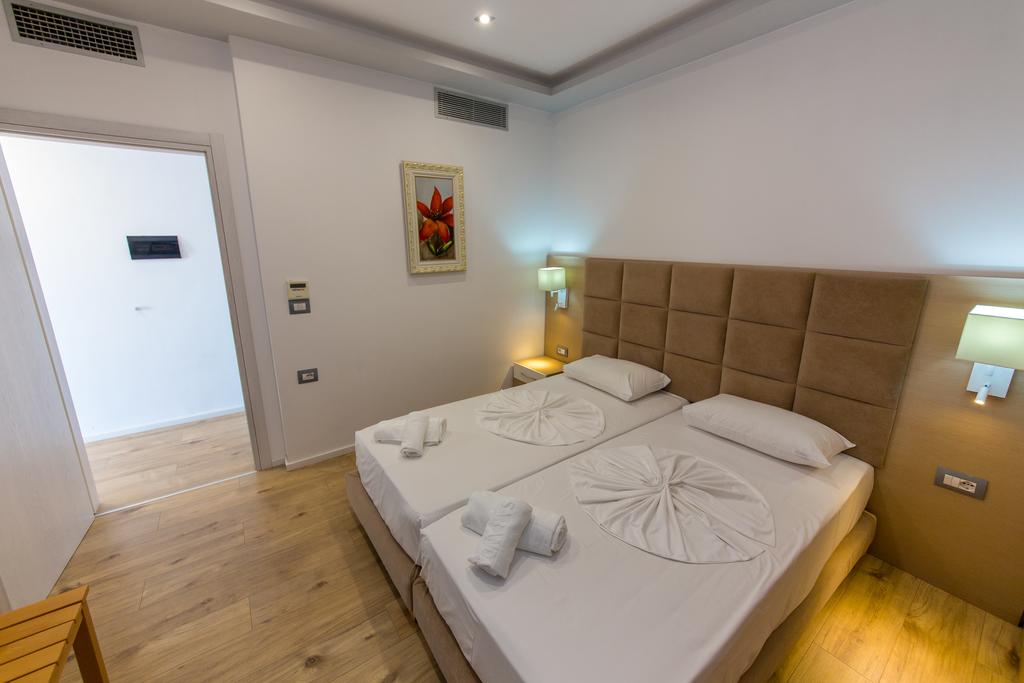 Hotel Saranda Palace