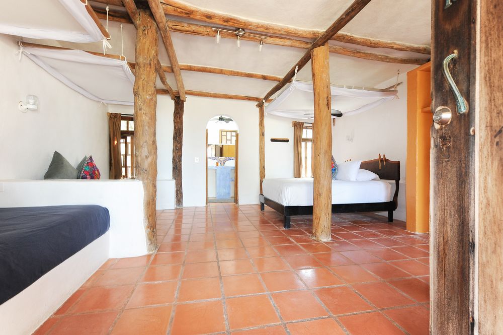 Zamas Hotel