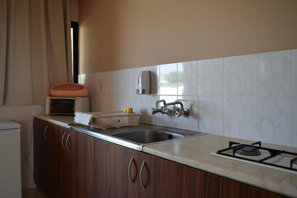 Anna Apartments