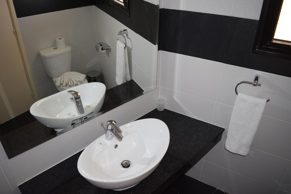 dal travel Anna Apartments