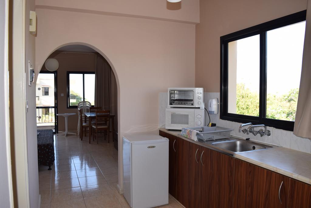dal travel Anna Apartments