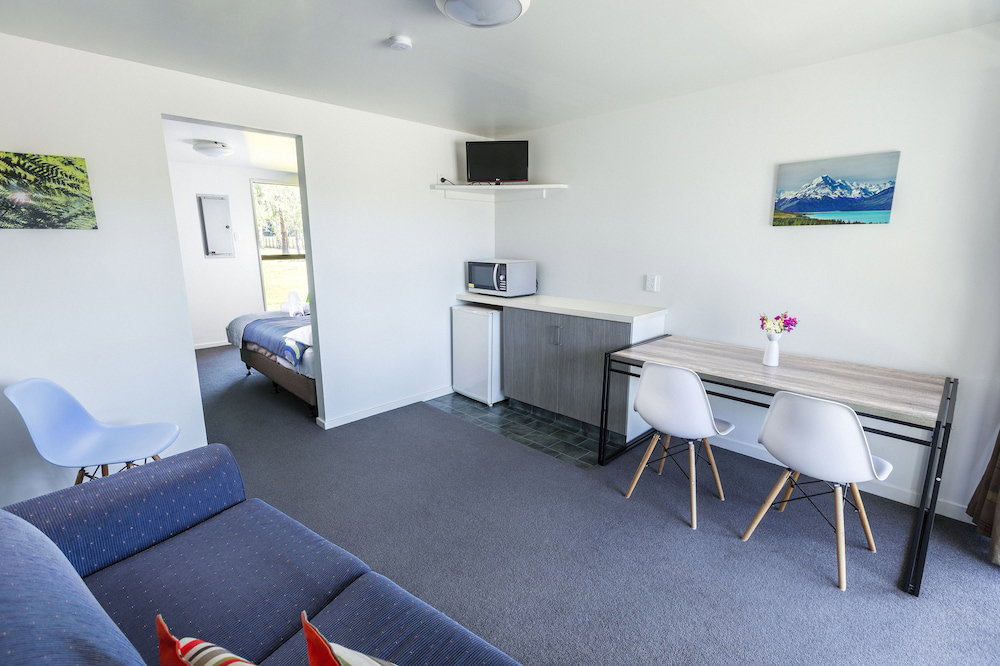 Hotel North South Holiday Park