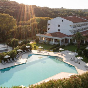 Hotel Livadi Nafsika cazare Dassia