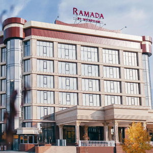 Hotel Ramada By Wyndham Shymkent cazare Shymkent