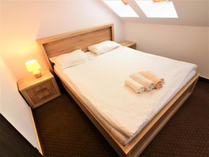 Hotel Flowers House Sibiu cazare Sibiu