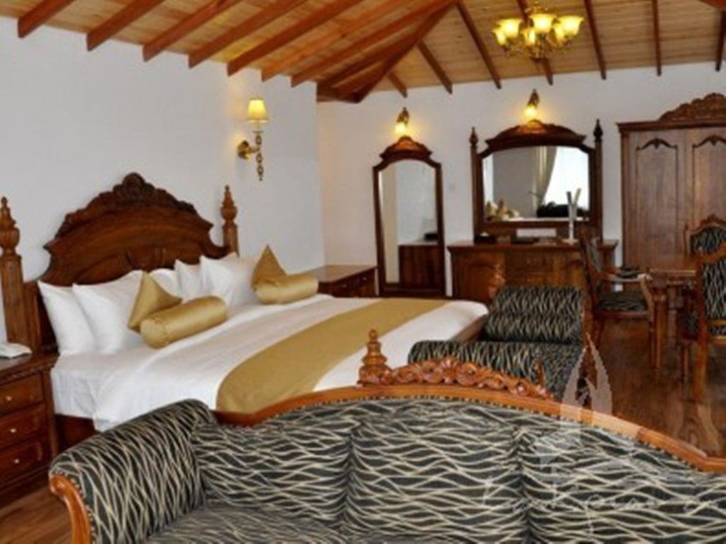 Hotel Araliya Green Hills Hotel