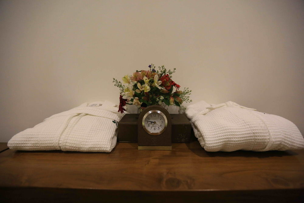 Araliya Green Hills Hotel