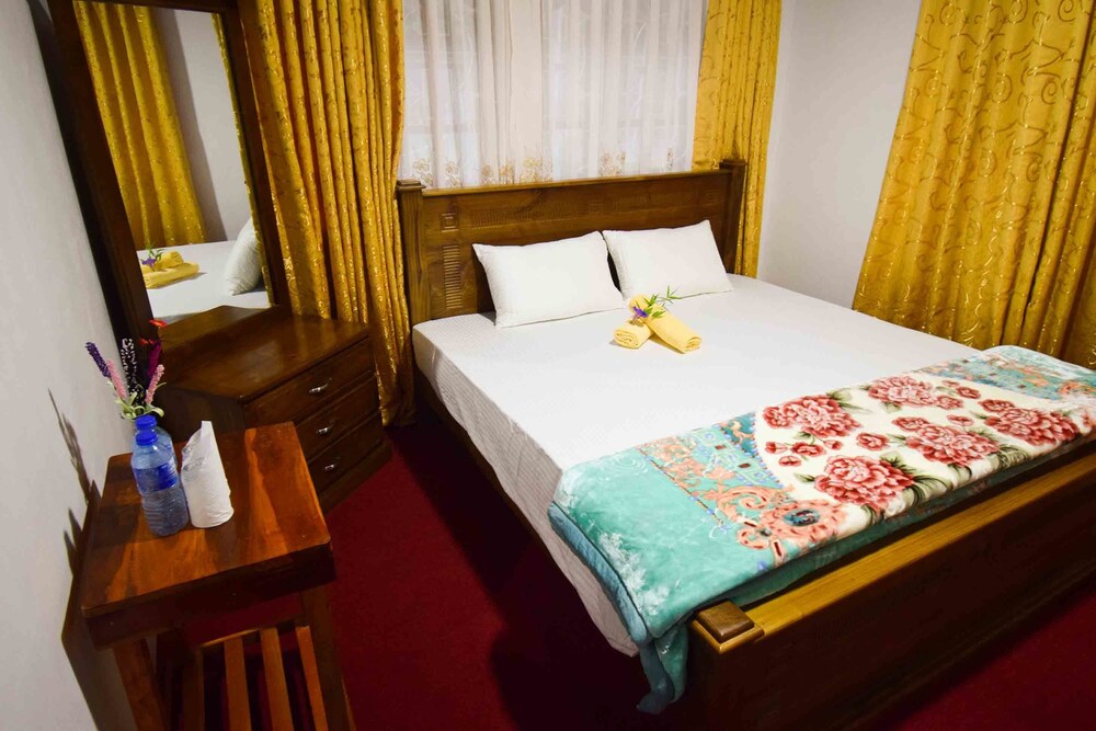 Royal Guest Inn