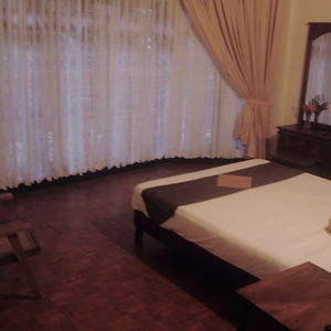 Hotel Tree Breeze Inn cazare Kandy