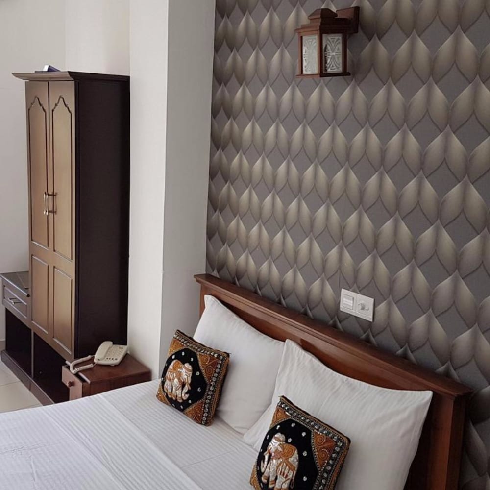 Kandy Supreme Hotel