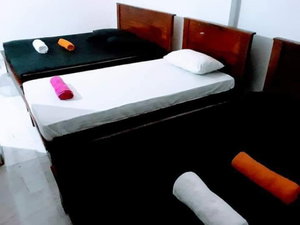 Hotel Black And White Kandy Guest House cazare Kandy