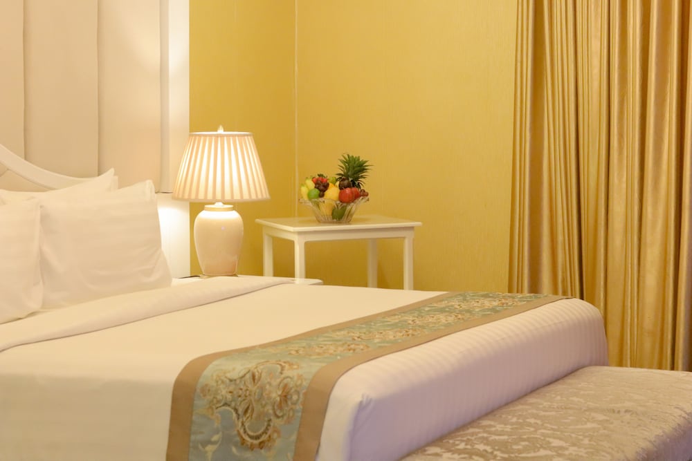The Grand Kandyan Hotel