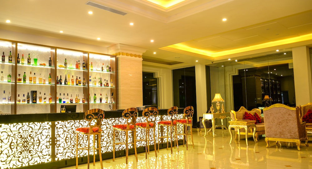 The Grand Kandyan Hotel