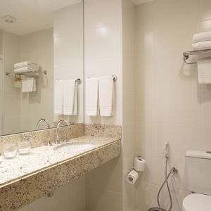 Hotel Mercure Salvador Pituba cazare Salvador