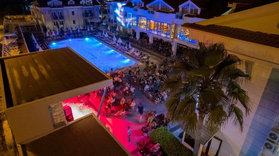 Aes Club Hotel