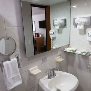 Hotel Best Western Plus Gran Hotel Centro Historico cazare Guadalajara