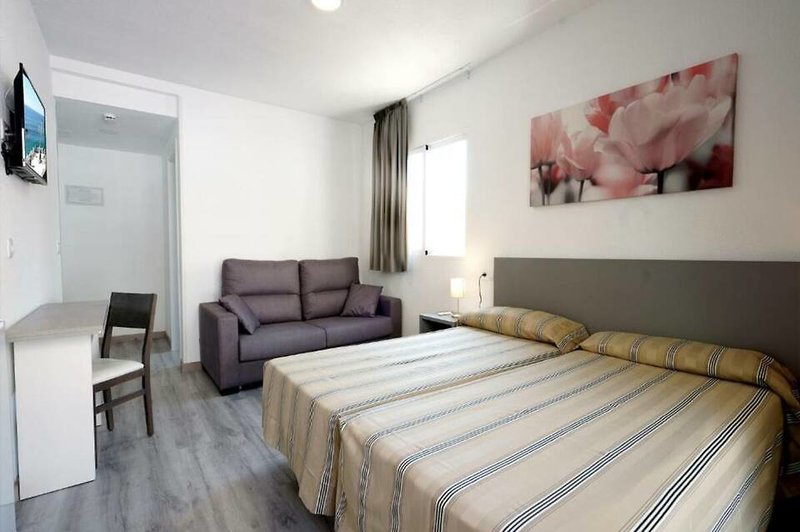 Hostal Anna Benidorm
