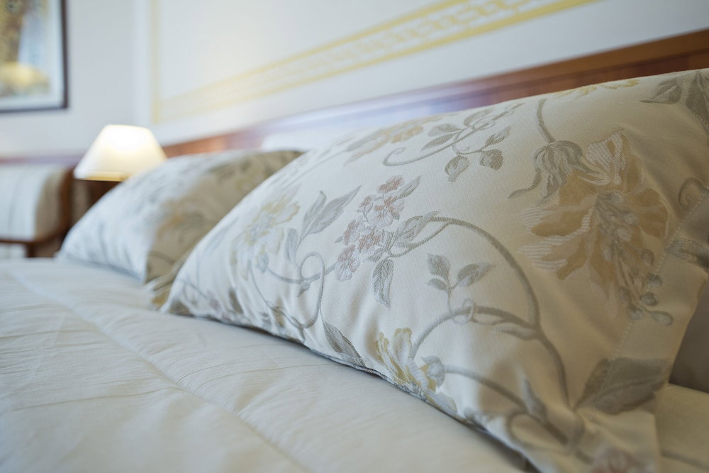 Savoy Beach Hotel And Thermal Spa