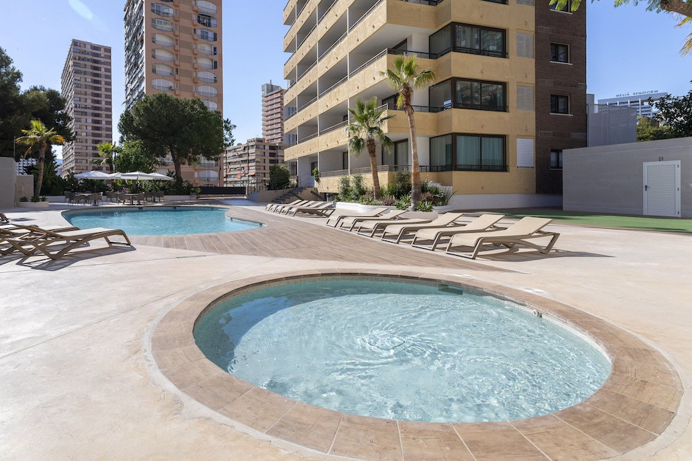 Halley Hotel And Apartments Affiliated By Melia