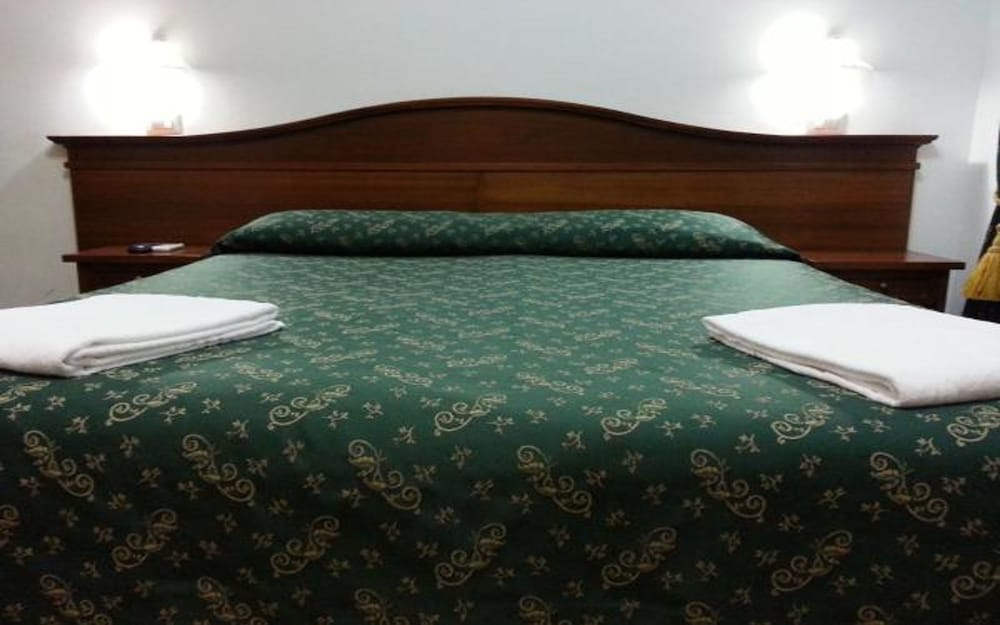 Hotel Guesthouse Alex Ii