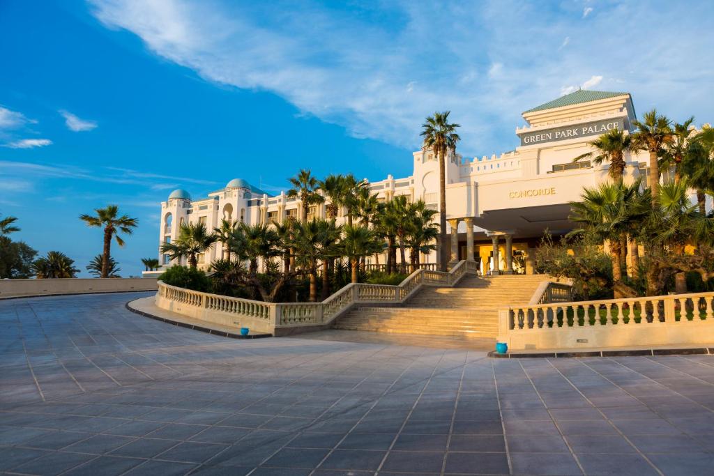 dal travel Concorde Green Park Palace