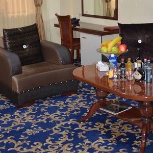 Hotel Royal Plaza Hotel cazare Yerevan