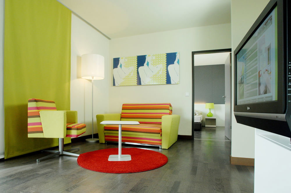 Hotel Harry’s Home Hotel & Apartments