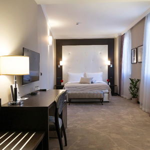 Hotel Constantine The Great cazare Belgrad