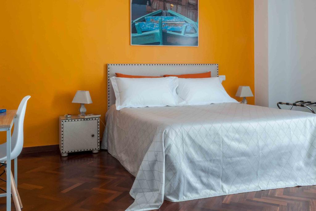 Hotel Melo Accommodations